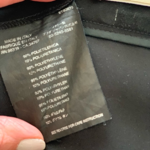 Authentic vintage Prada black skirt size 44 with bow on the back - Picture 10 of 13